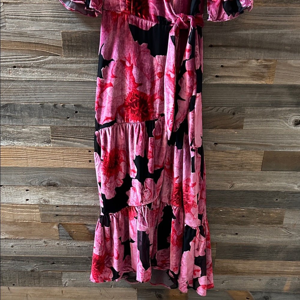 Hutch X Anthropologie Marisol Pink Floral Velvet Wrap Midi Dress Size Small NWT - Picture 4 of 11